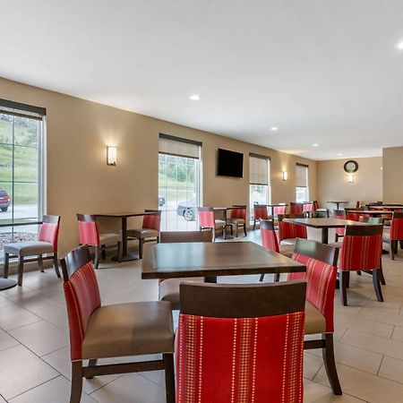 Comfort Inn & Suites Near Mt Rushmore Хилл-Сити Экстерьер фото