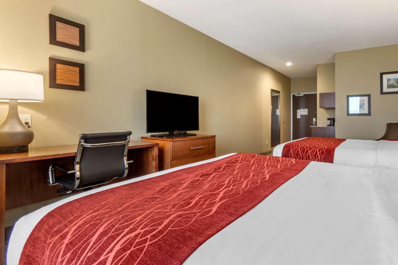 Comfort Inn & Suites Near Mt Rushmore Хилл-Сити Экстерьер фото