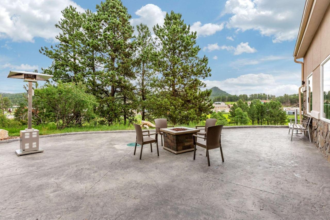 Comfort Inn & Suites Near Mt Rushmore Хилл-Сити Экстерьер фото