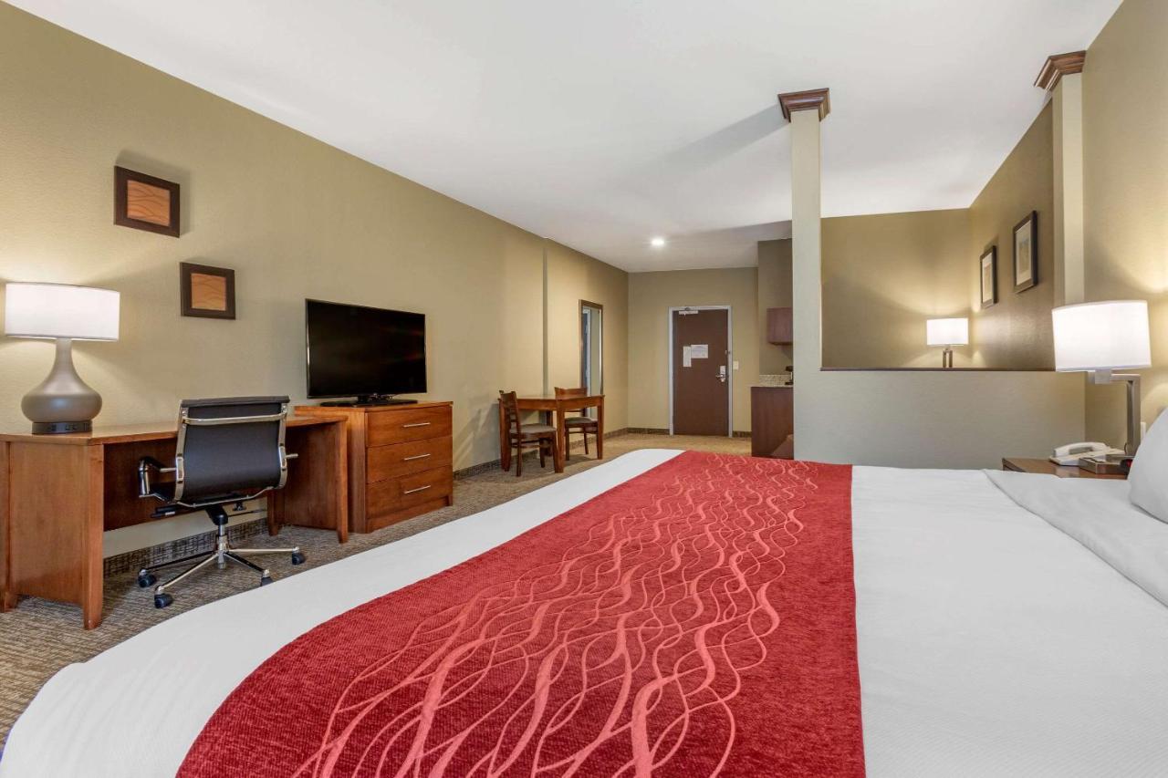 Comfort Inn & Suites Near Mt Rushmore Хилл-Сити Экстерьер фото