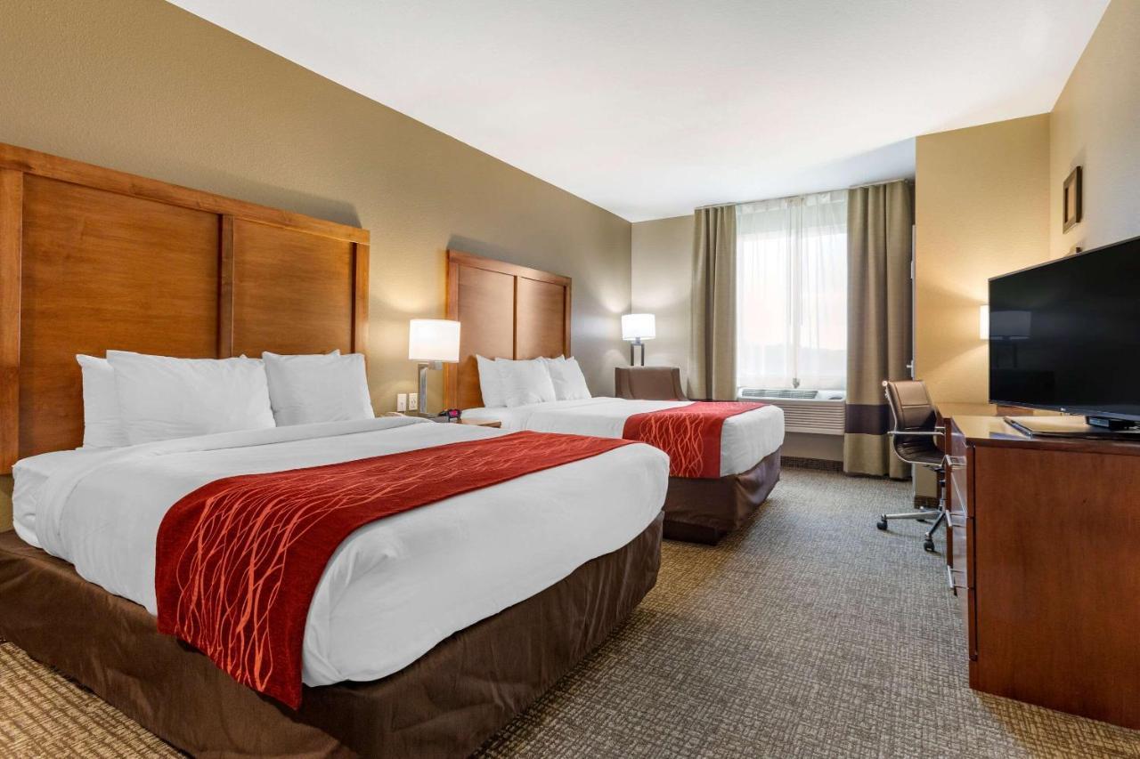 Comfort Inn & Suites Near Mt Rushmore Хилл-Сити Экстерьер фото