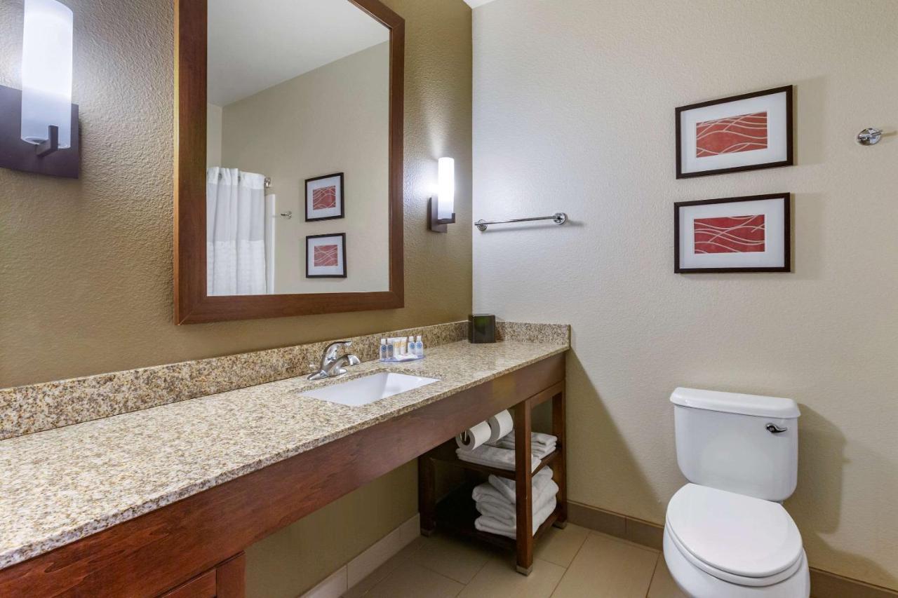 Comfort Inn & Suites Near Mt Rushmore Хилл-Сити Экстерьер фото