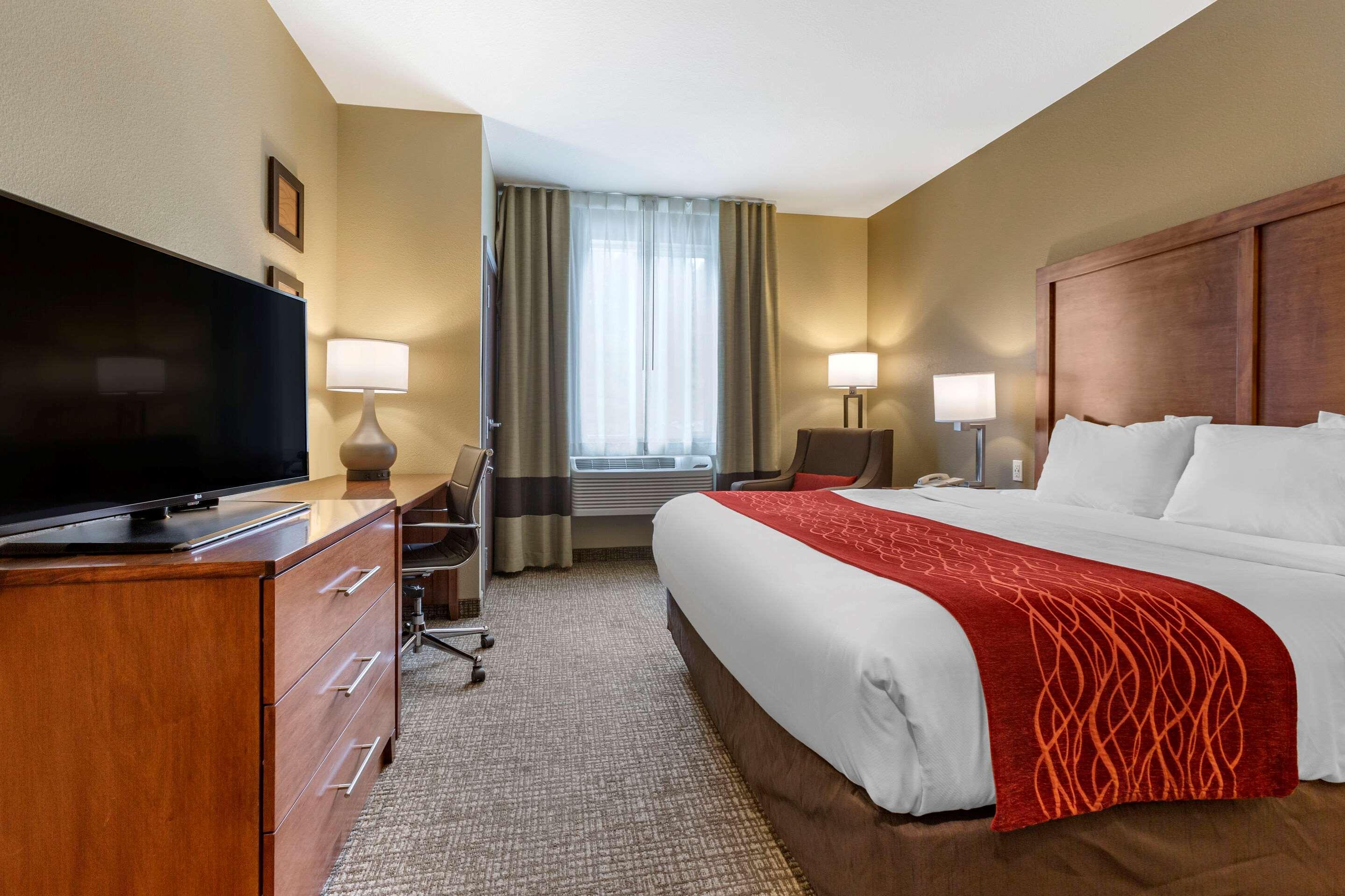 Comfort Inn & Suites Near Mt Rushmore Хилл-Сити Экстерьер фото