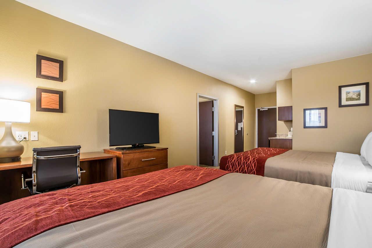 Comfort Inn & Suites Near Mt Rushmore Хилл-Сити Экстерьер фото