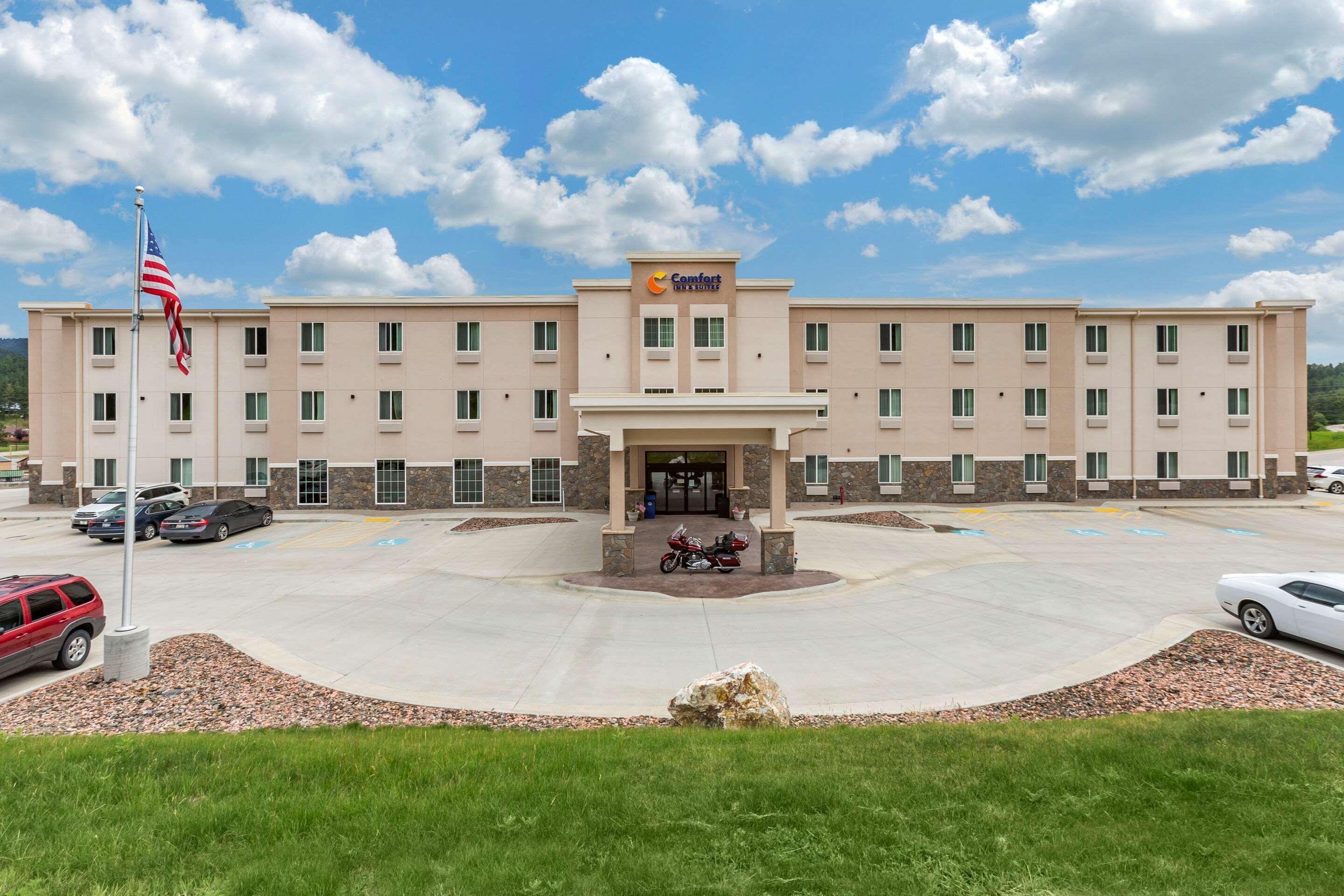 Comfort Inn & Suites Near Mt Rushmore Хилл-Сити Экстерьер фото